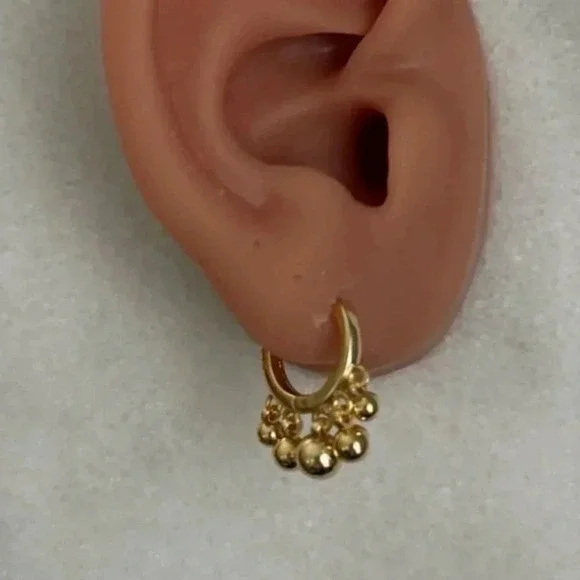 COPY - Gold Beaded Tassel Fringe Hoop Earrings Brand New - Picture 4 of 4